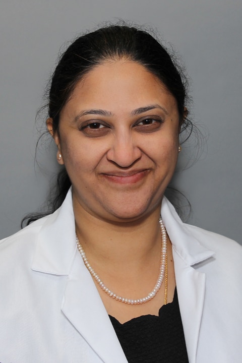 Hands Cold as Ice? It Could be Raynaud’s Syndrome.