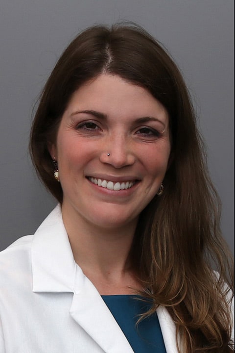 5 Tips on Avoiding Illness During Holiday Travel